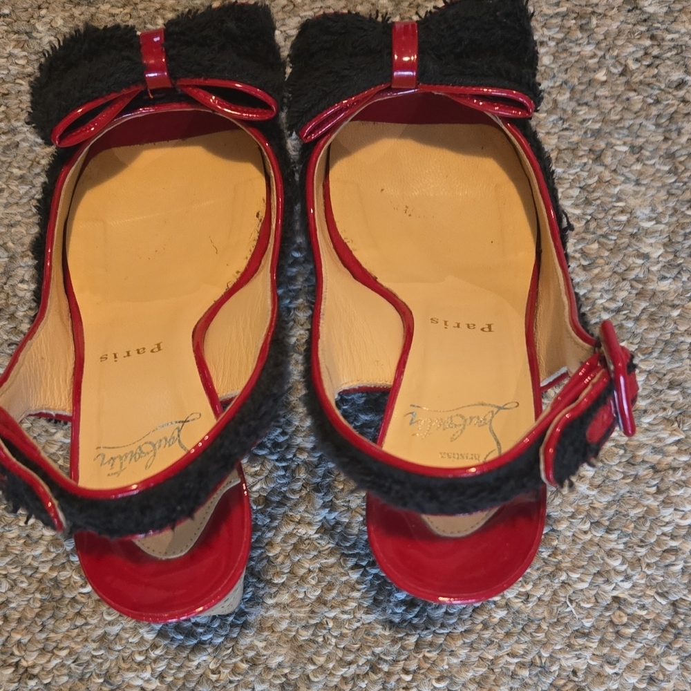 Black & Red Bow Peep-Toe Women's Flats